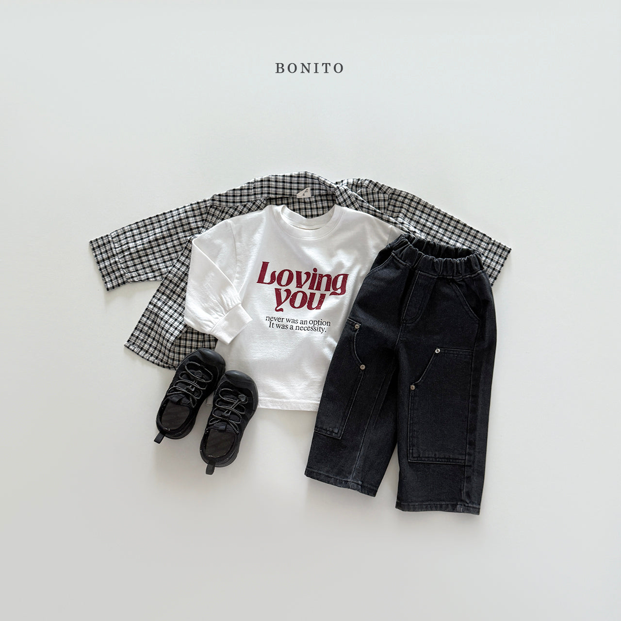 Point Big Pocket Denim Pants