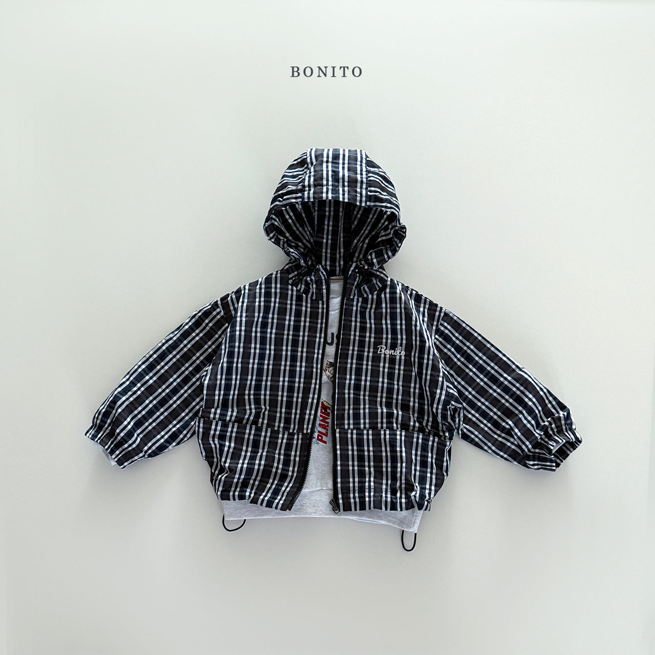 Windbreaker (Mom size available)