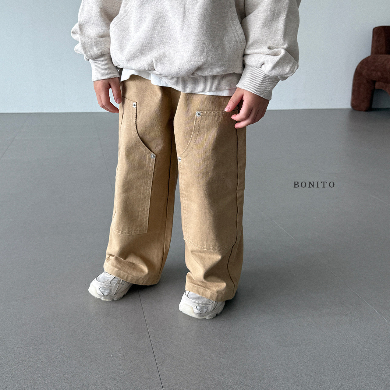 Point Big Pocket Denim Pants