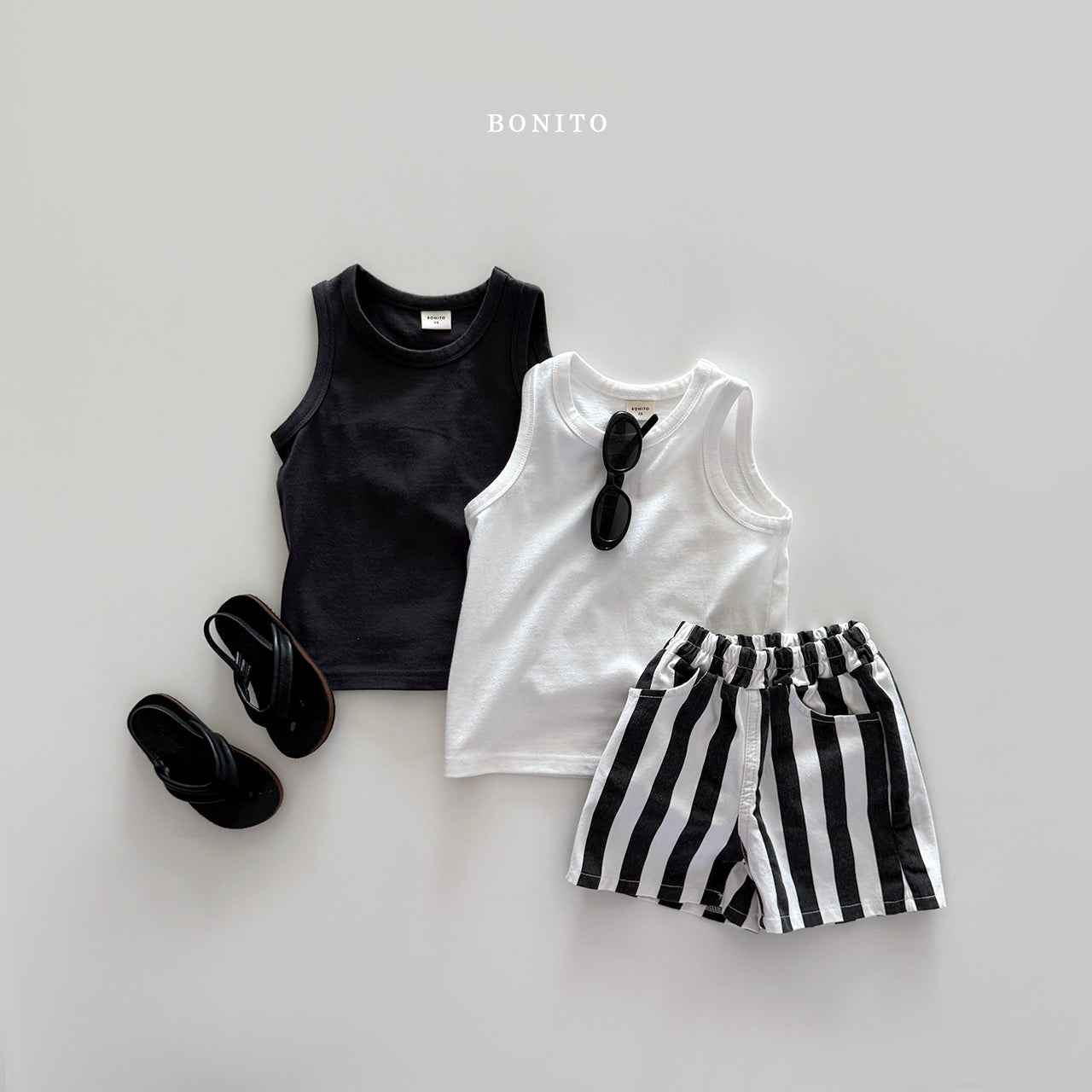 1+1 Sleveless T-shirt (2pcs)