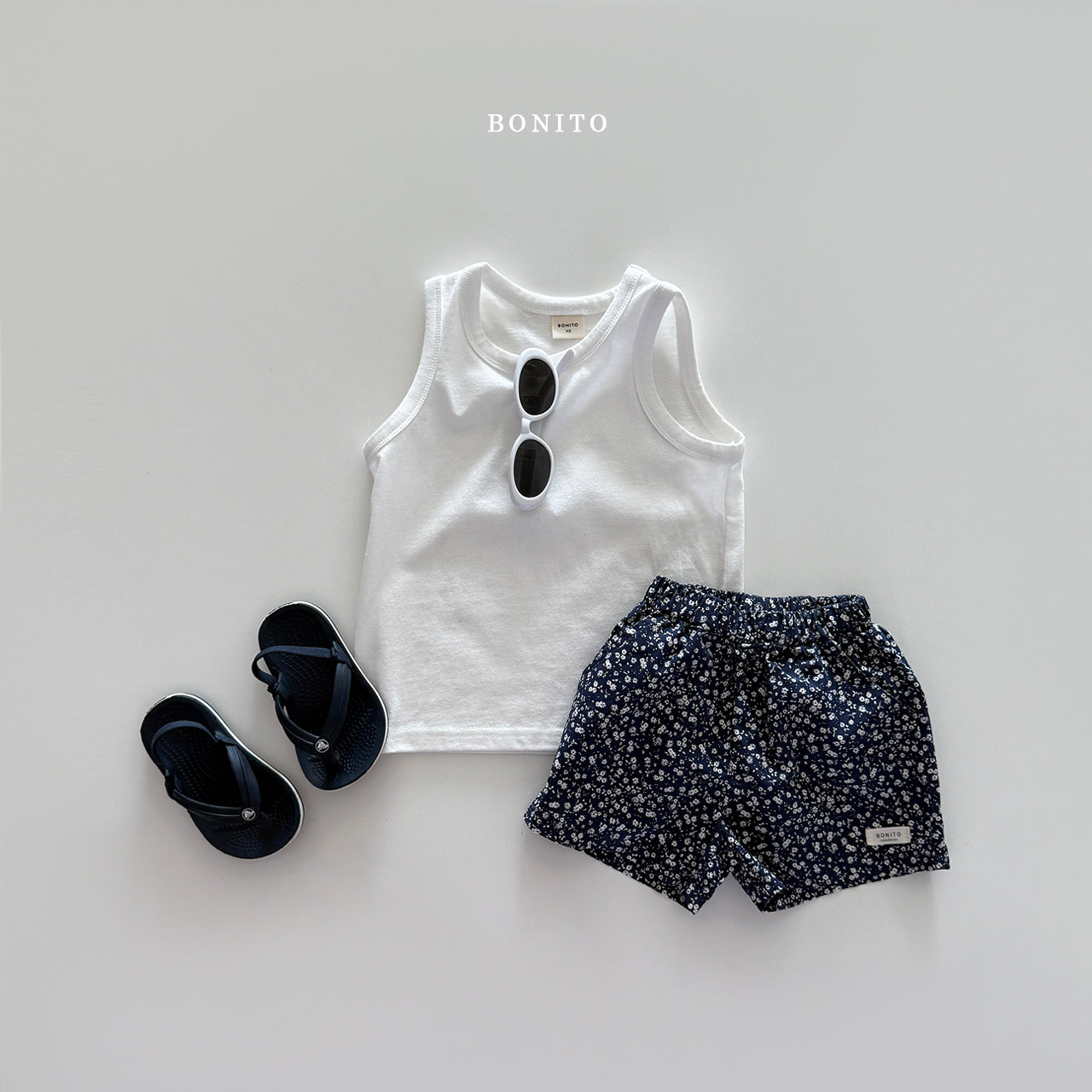1+1 Sleveless T-shirt (2pcs)
