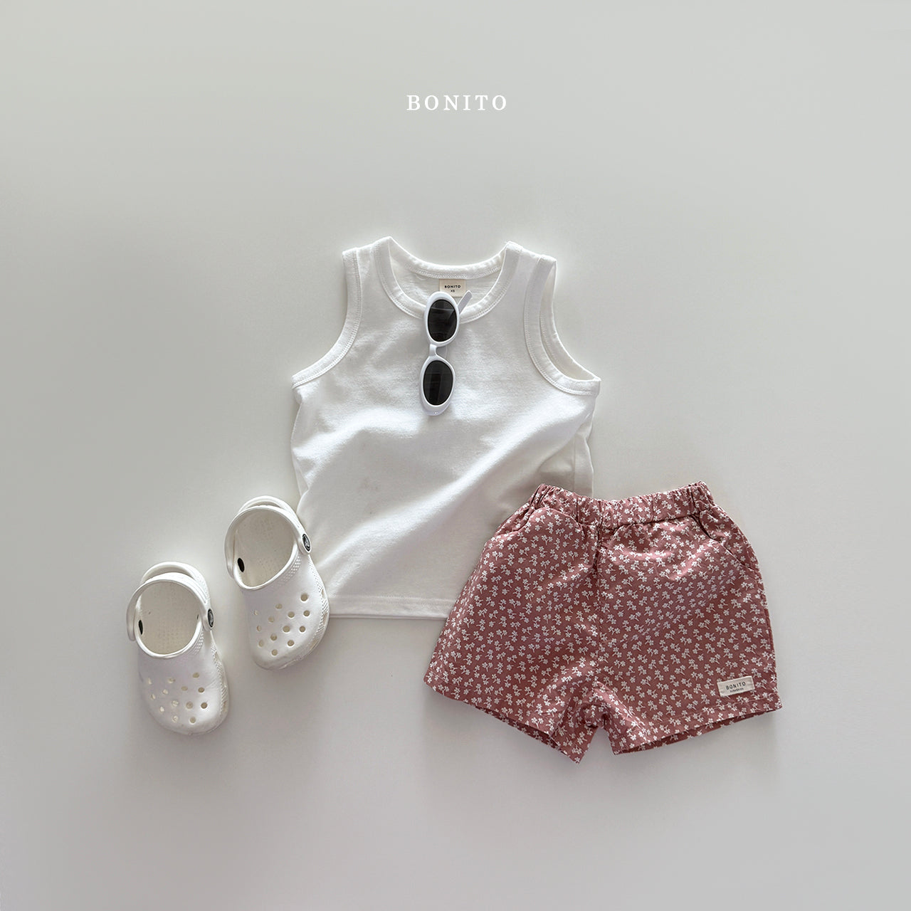 1+1 Sleveless T-shirt (2pcs)
