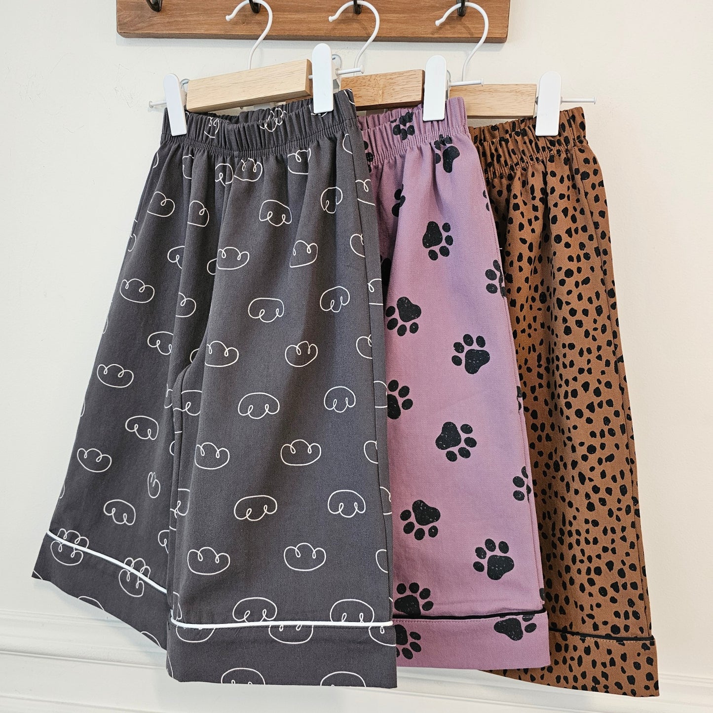 Line Wide Pants