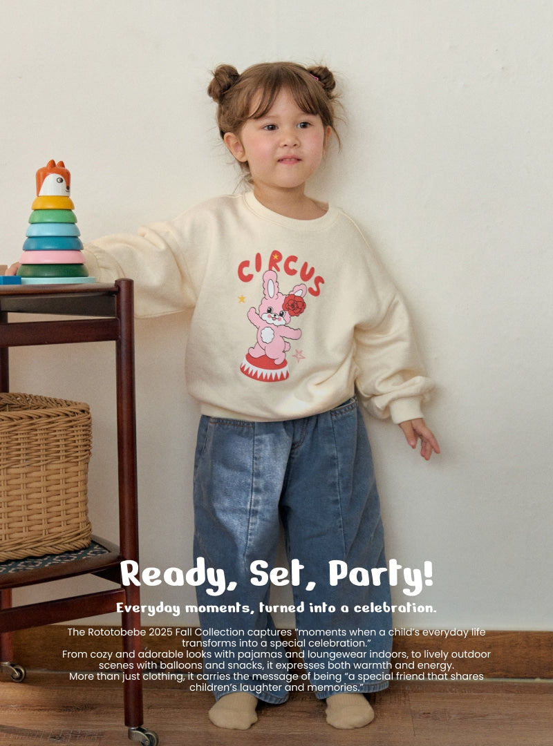 Festival Solid Sweatshirt