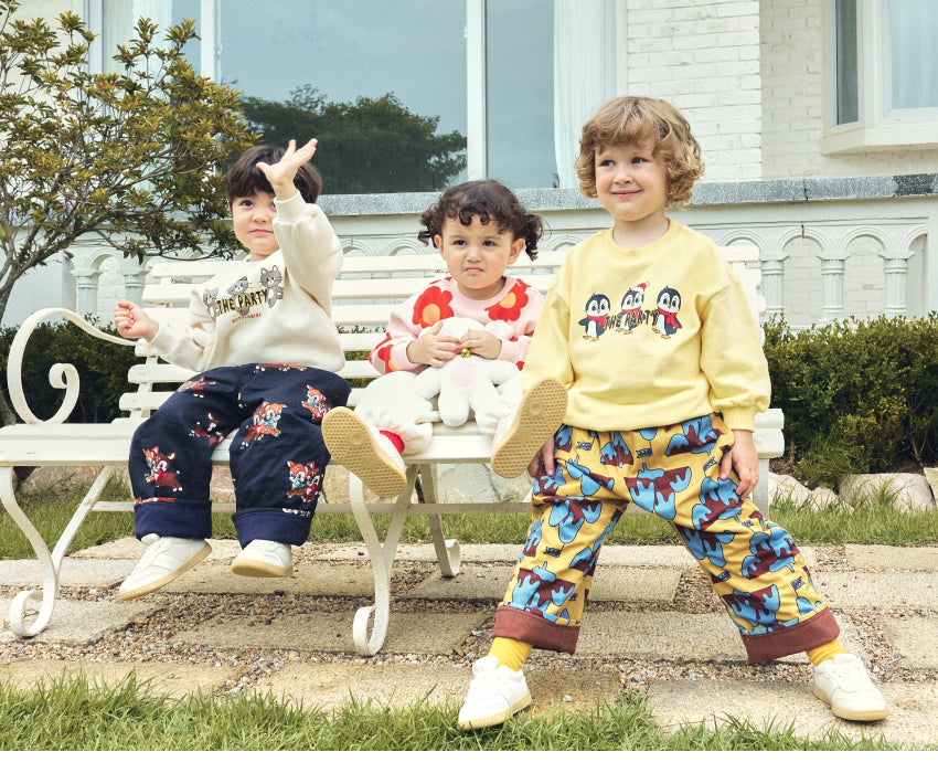 Woven Digital Print Padded Pants