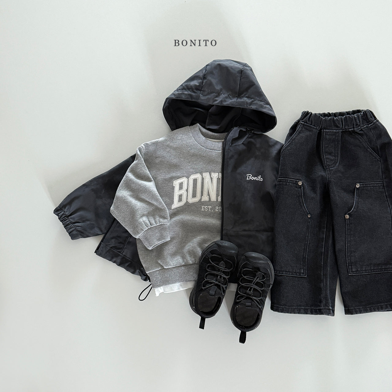 Windbreaker (Mom size available)