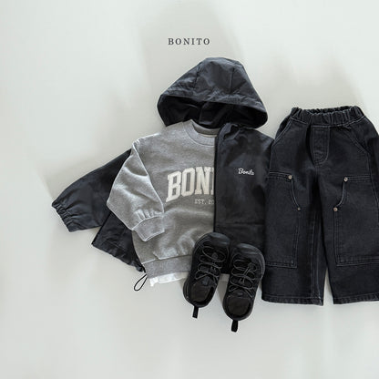 Windbreaker (Mom size available)