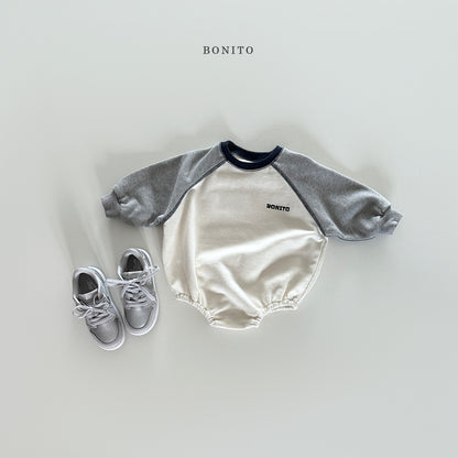 [Bebe] Color Guy Raglan Suit