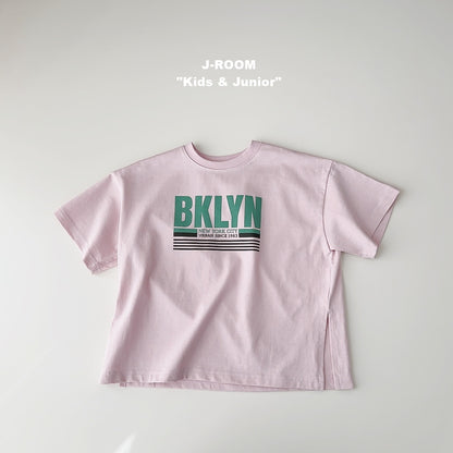 Urban T-shirt