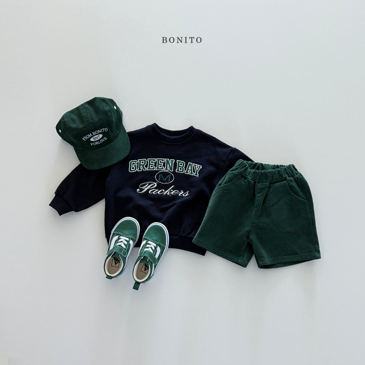 "Green Bay" Sweatshirt (Mom size available)
