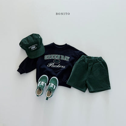 "Green Bay" Sweatshirt (Mom size available)