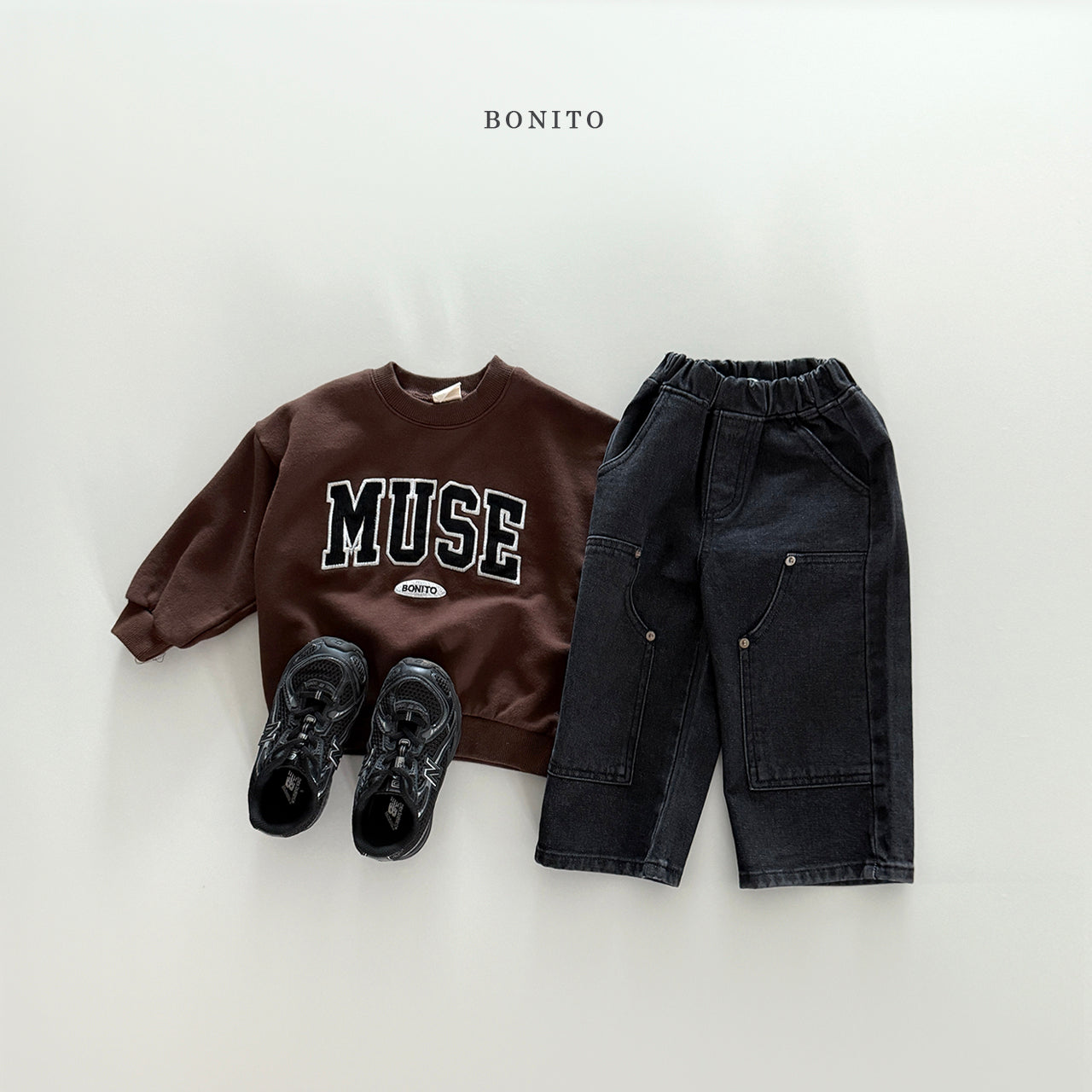 "Muse" Sweatshirt (Mom size available)