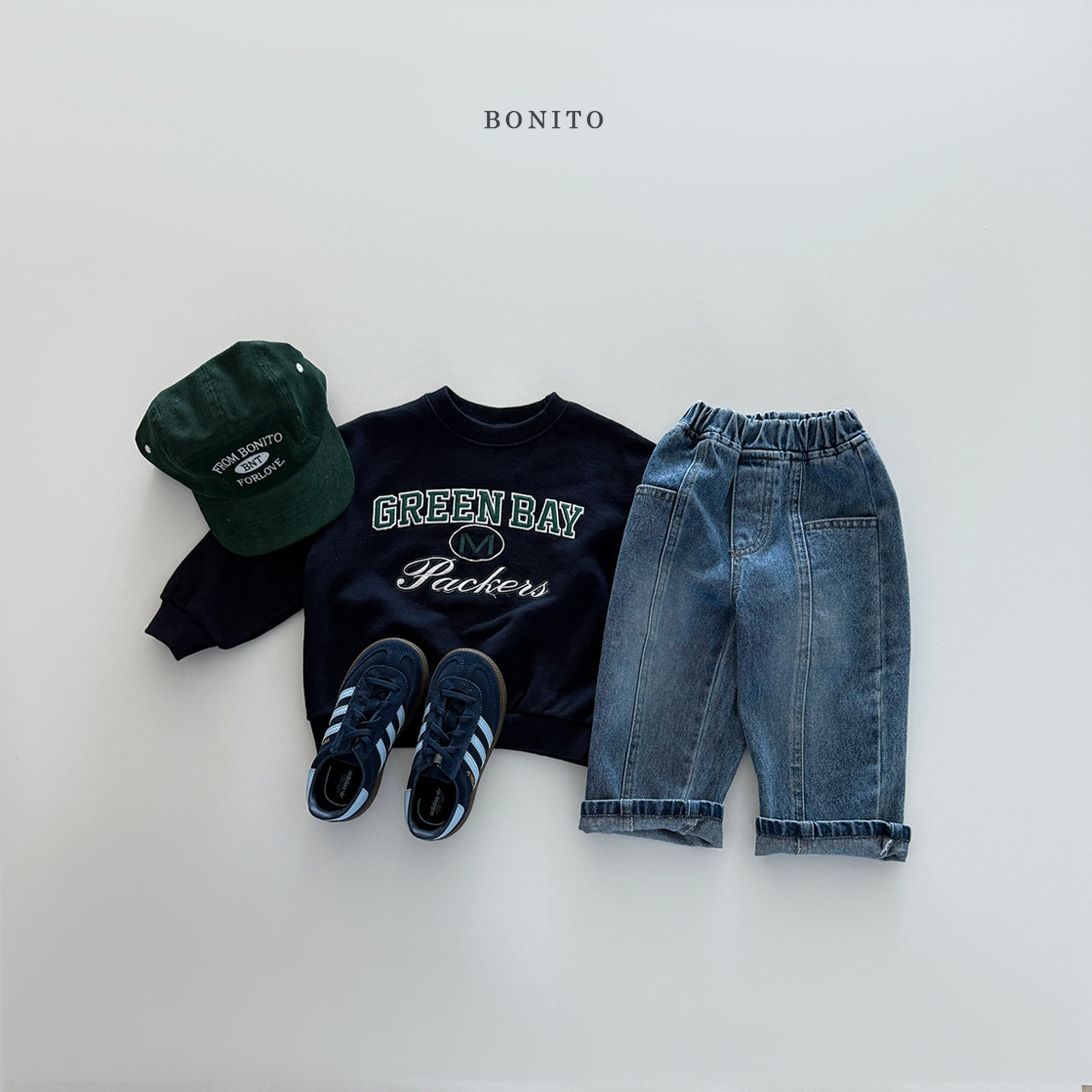 "Green Bay" Sweatshirt (Mom size available)