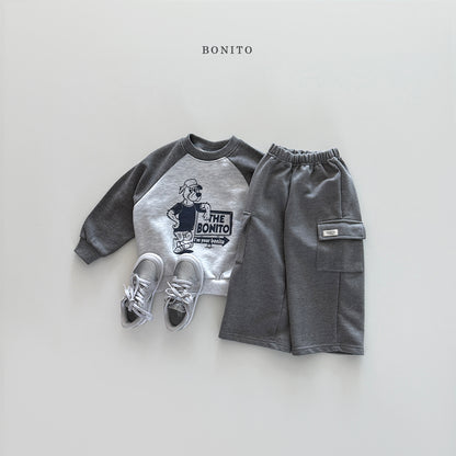 Wolf Raglan Sweatshirt