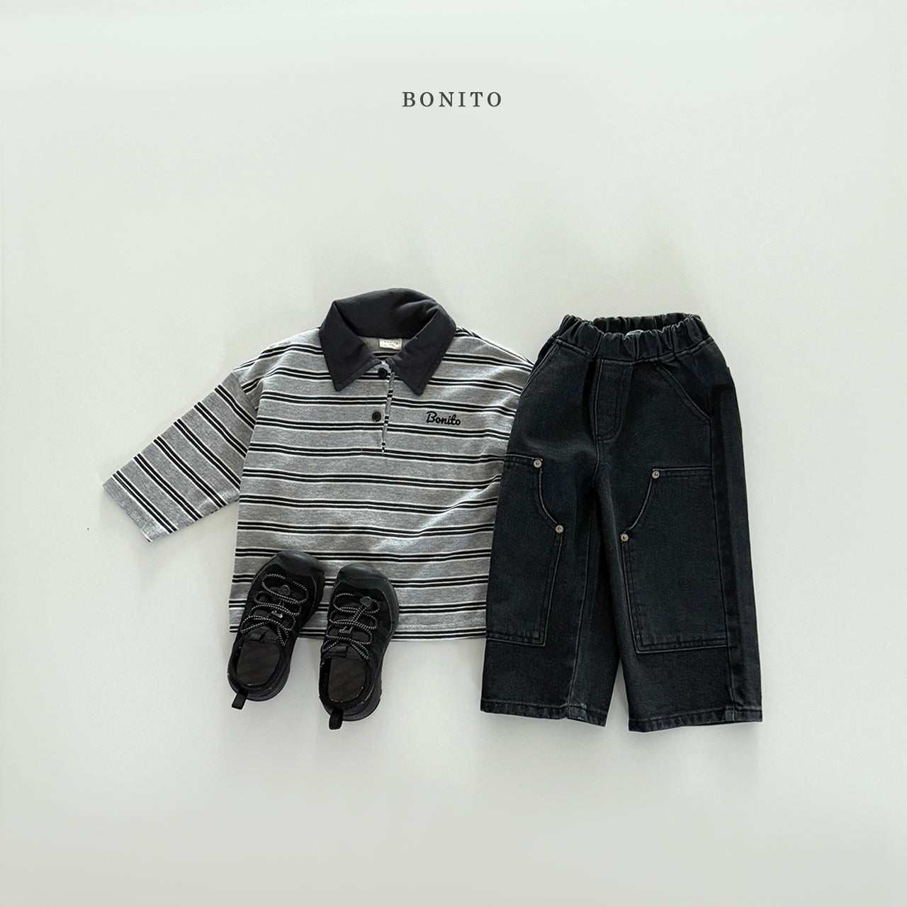 Point Big Pocket Denim Pants