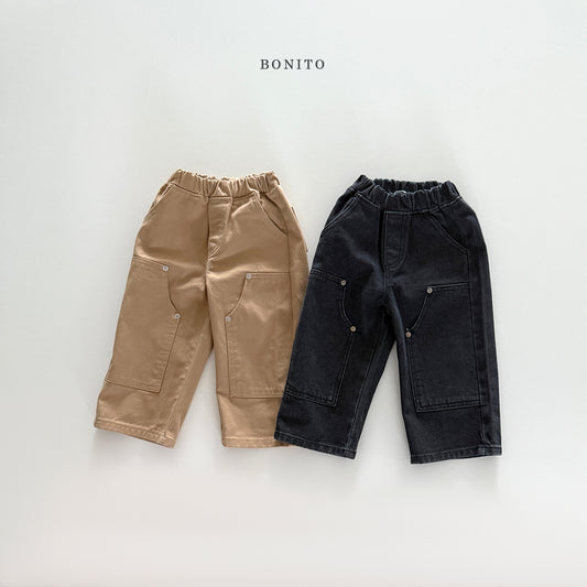 Point Big Pocket Denim Pants