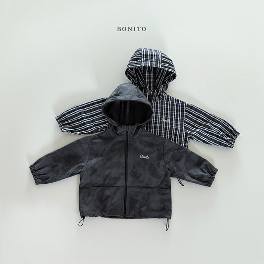 Windbreaker (Mom size available)