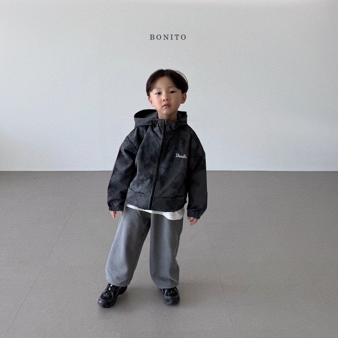 Windbreaker (Mom size available)