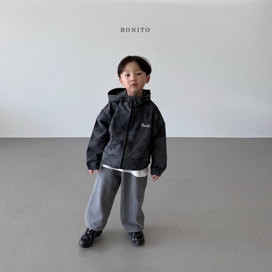 Windbreaker (Mom size available)