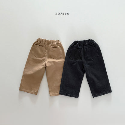Point Big Pocket Denim Pants