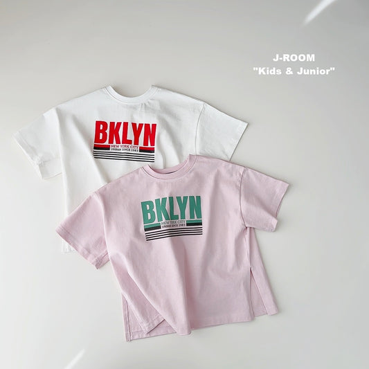 Urban T-shirt