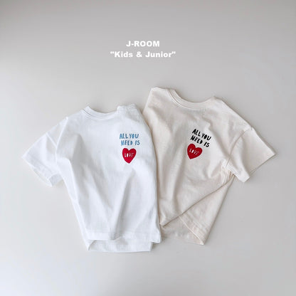 Heart Print T-shirt