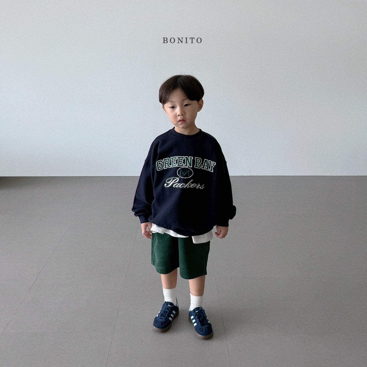 "Green Bay" Sweatshirt (Mom size available)