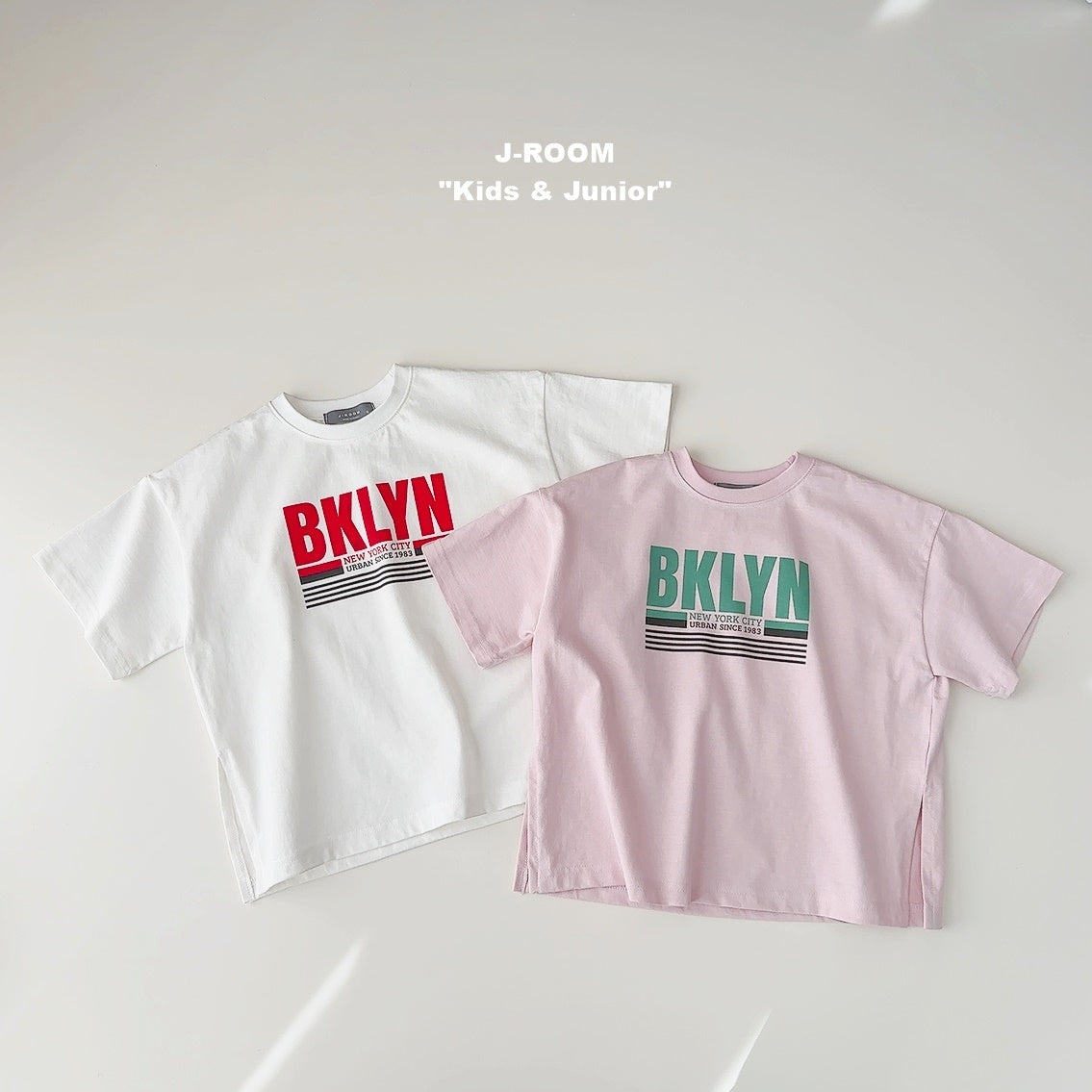 Urban T-shirt