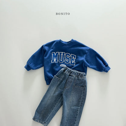 "Muse" Sweatshirt (Mom size available)