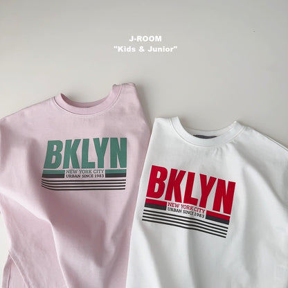 Urban T-shirt