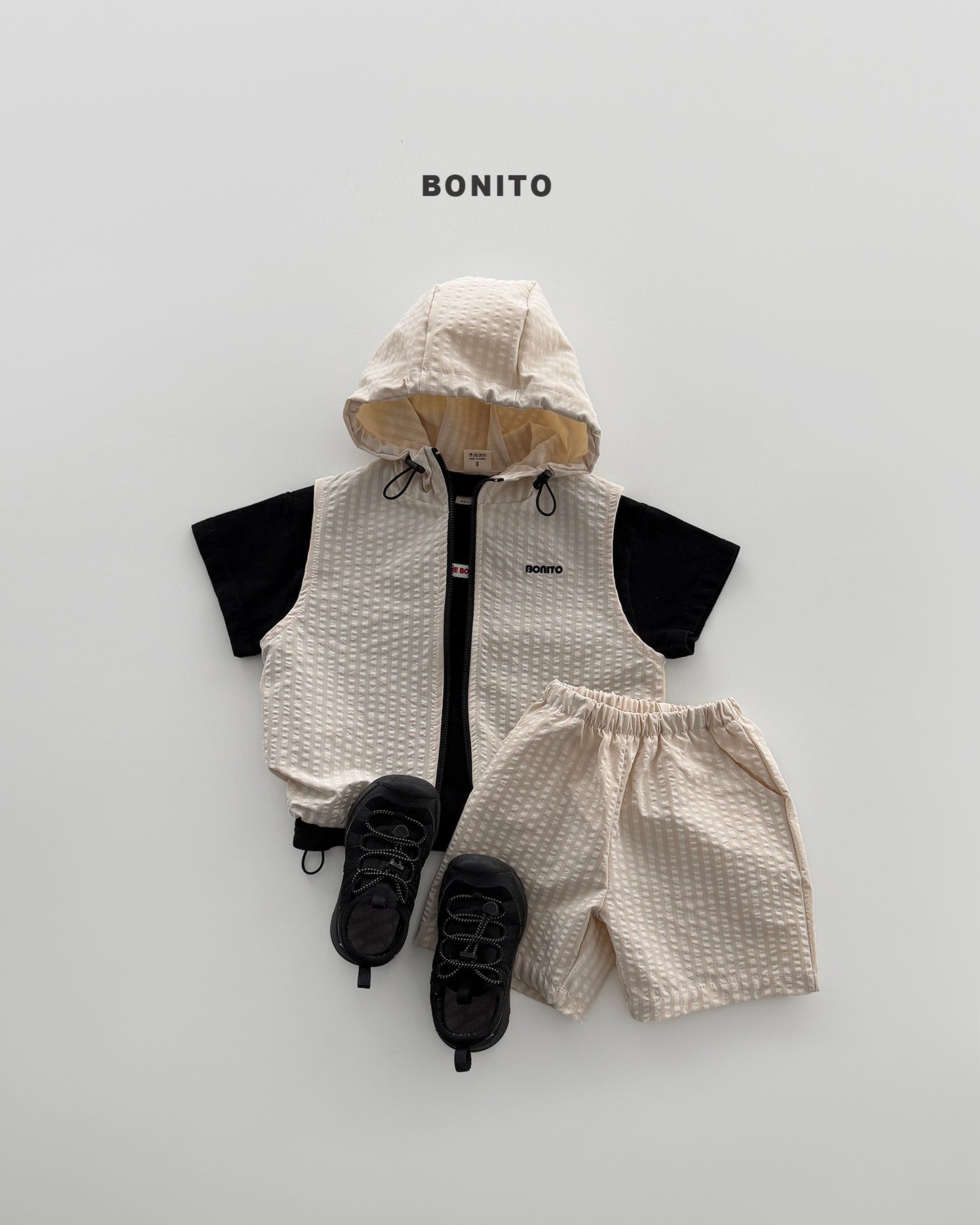 Zip-Up Vest Set