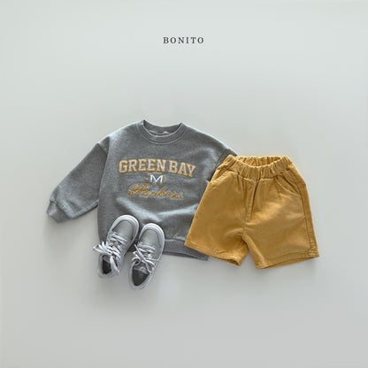 "Green Bay" Sweatshirt (Mom size available)