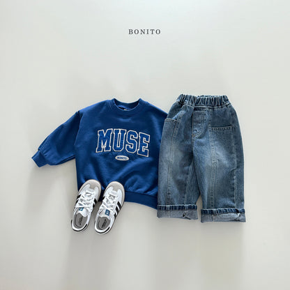 "Muse" Sweatshirt (Mom size available)
