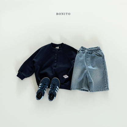 Henley Raglan Sweatshirt