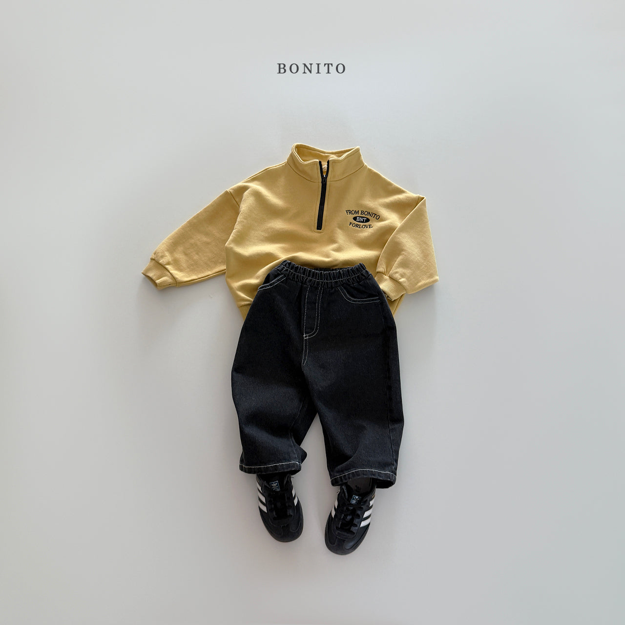 "From" Half Zip-up Sweatshirt