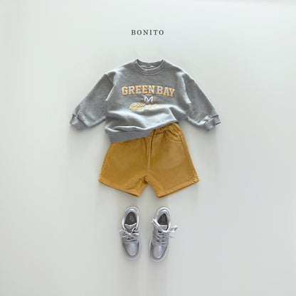 "Green Bay" Sweatshirt (Mom size available)