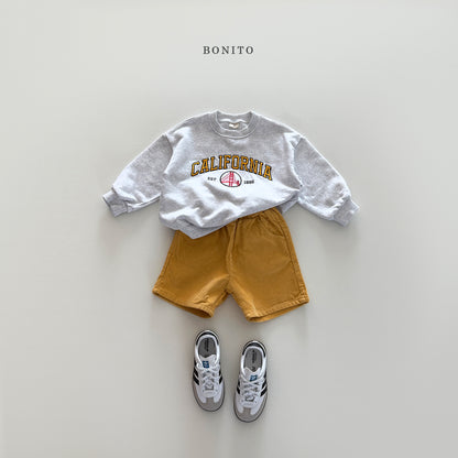 "California" Sweatshirt (Mom size available)