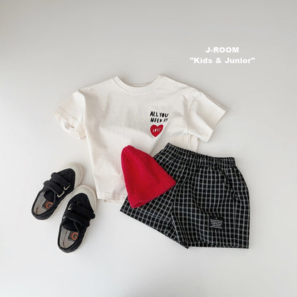 Heart Print T-shirt