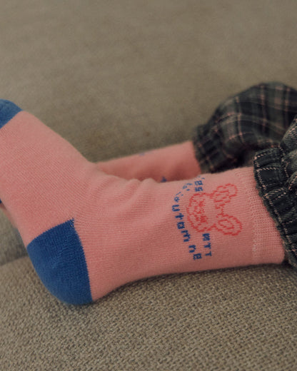 [26F] Friends Socks