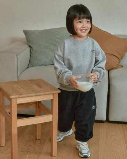 [26F] RTT Essential Sweatshirt