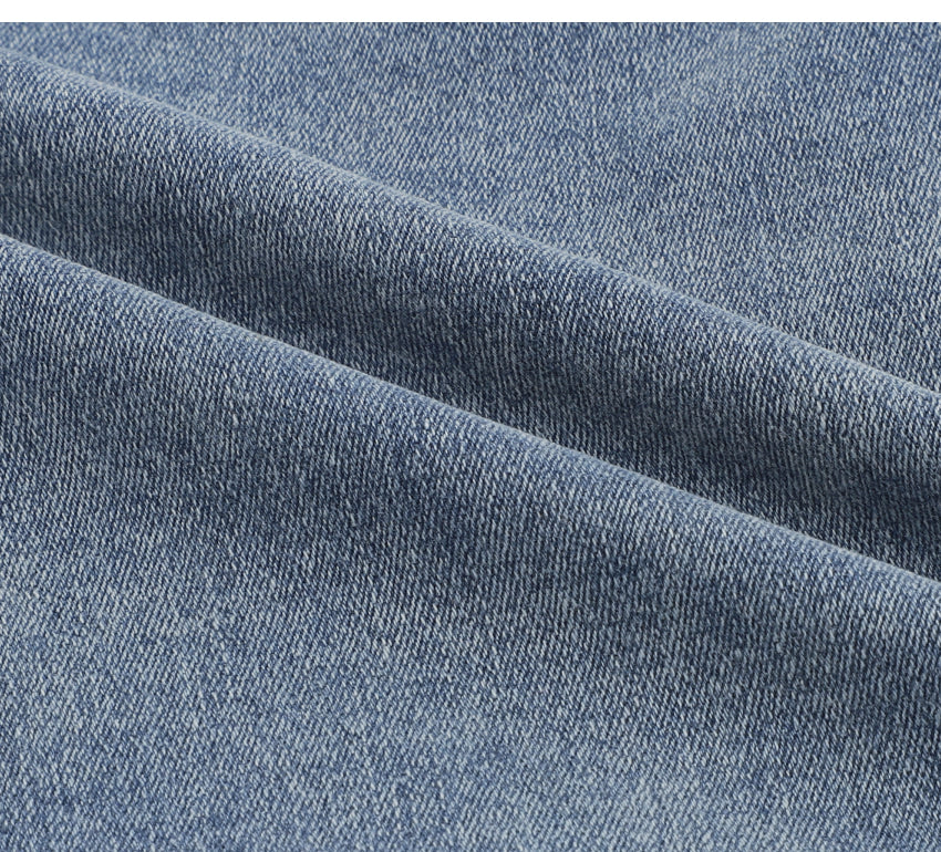 Denim One-Tuck Baggy Pants