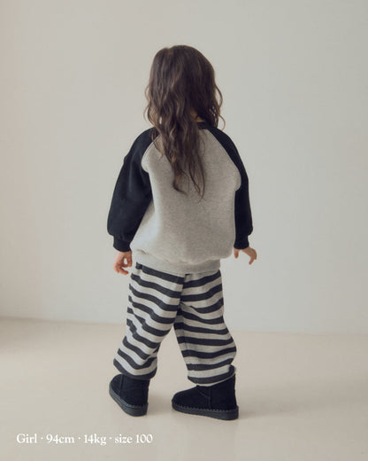 [26W] Atelier Essential Stripe Lounge Set