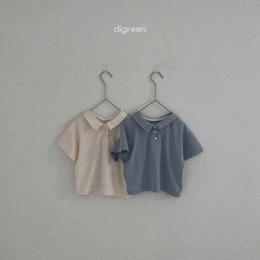 2-Way Reversible Collar T-shirt